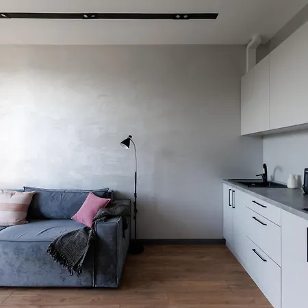Quiet 1Br Retreat 2Min To Transit And Shops Apartment Chisinau Exterior photo